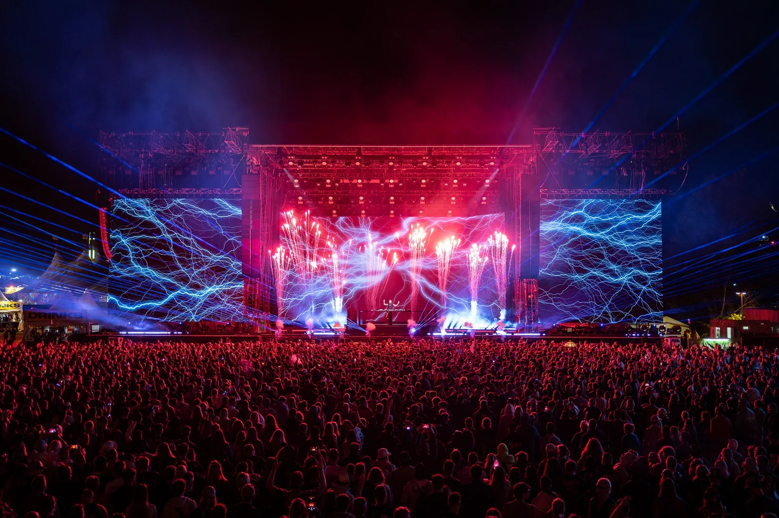 Mainstage beim SONNE MOND STERNE Festival 2025